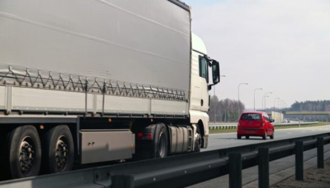 Shutterstock 1358627600 lorry on road SMALL 800px