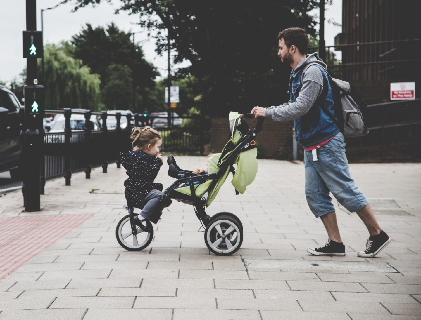 Shutterstock 1605650638 dad with pushchair EDITORIAL USE ONLY 1200x800px